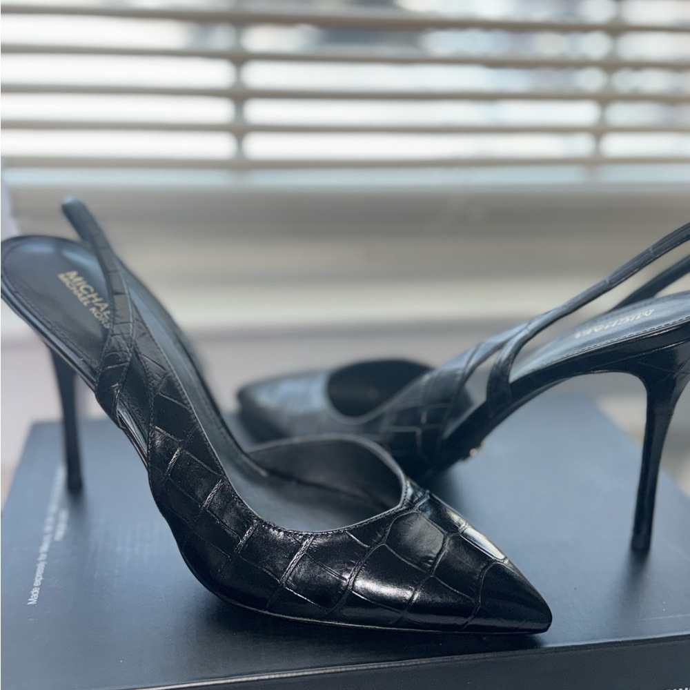 BRAND NEW! Michael Kors Slingback High Heels